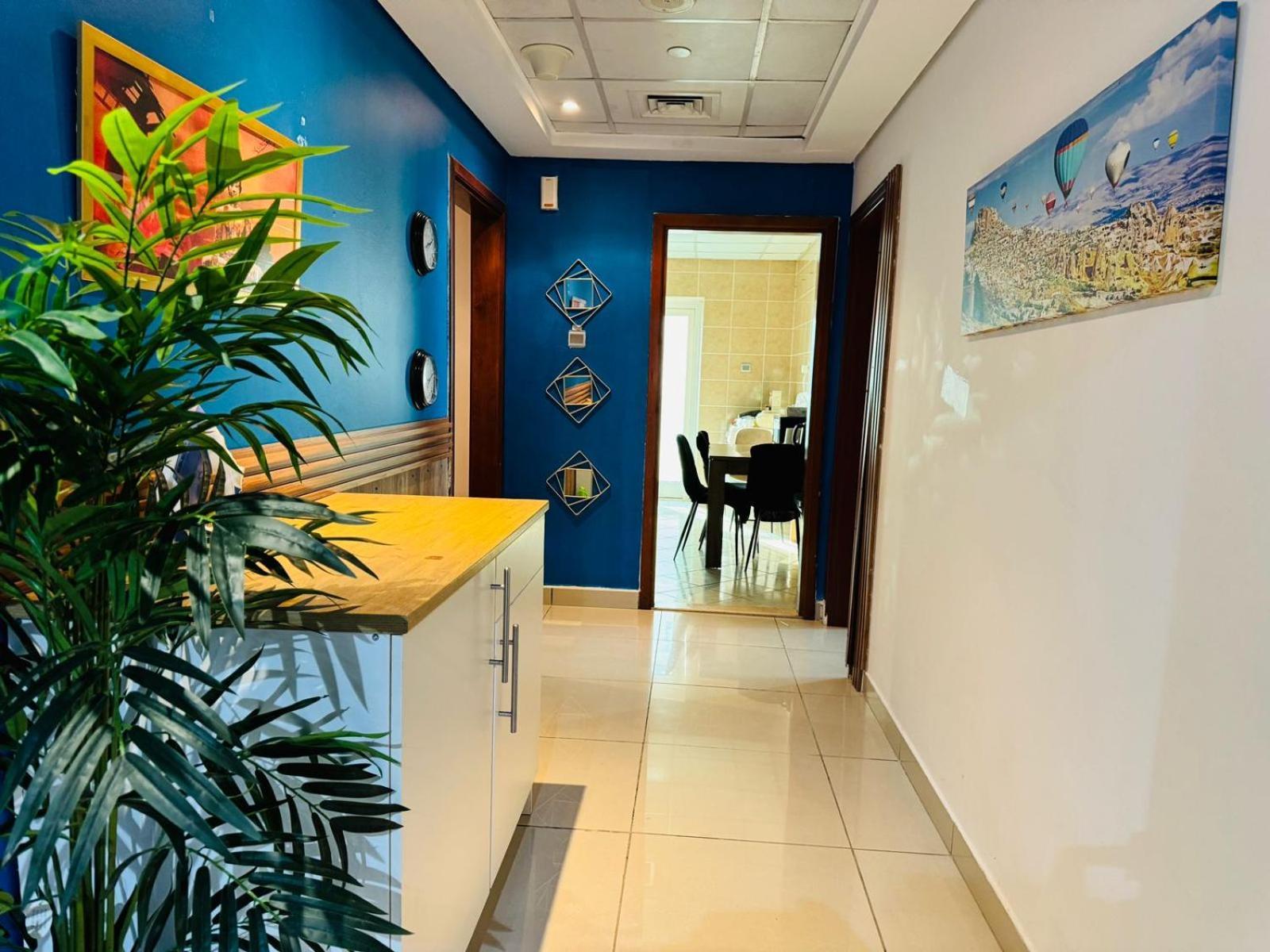 Private Rooms In 3 Bedroom Apartment Skynest Homes Marina Pinnacle Dubai Exterior photo